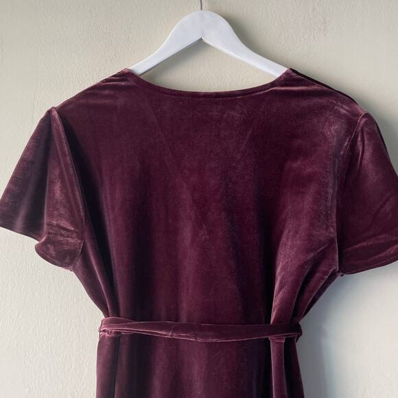 GAP Maternity Burgundy Wrap Top Velvet Maternity Dress w Fabric Belt - L (NWT) - Picture 7 of 10